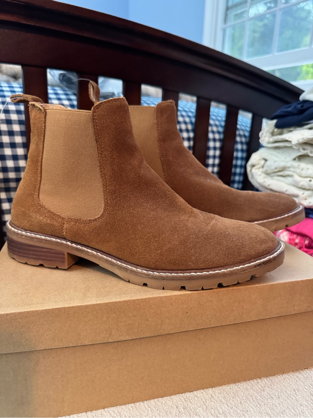 Steve Madden Suede Chelsea Ankle Boots in Cognac Brown